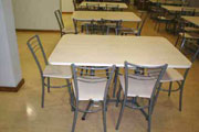 cadeiras e mesas