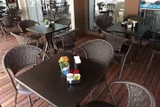 Mesas e cadeiras para restaurantes